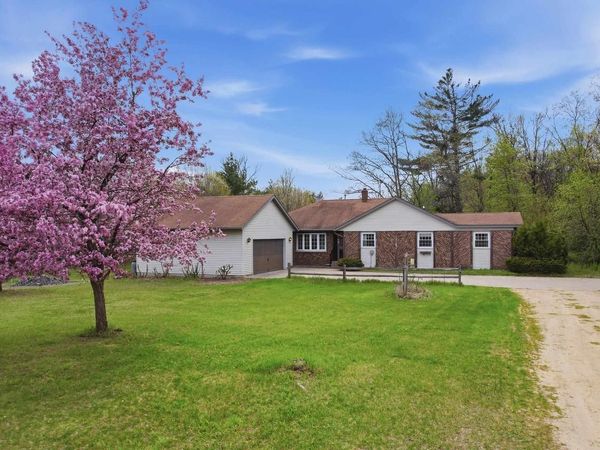 9722 1ST STREET, Plainfield, WI 54966