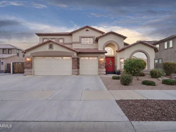 11708 N 142nd Drive, Surprise, AZ 85379