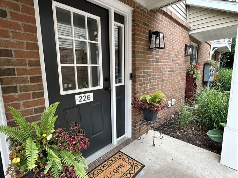 3321 Lenox Village Drive, Unit 226, Fairlawn, OH 44333 Photo 2