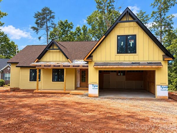 1676 Parkside Drive, Catawba, NC 28609