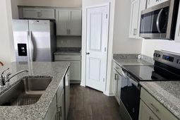 8a Briar Forest Drive photo 4