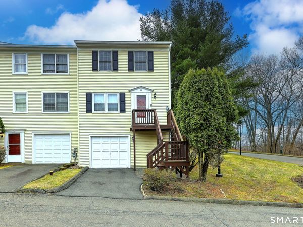 34 Cornerstone, Unit AKA 11 Sum, Derby, CT 06418