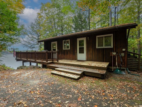 188 S Shore Road, Lake Pleasant, NY 12108