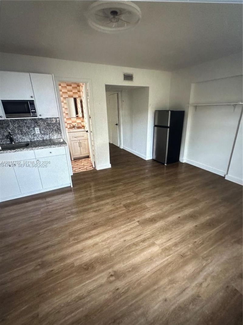 7546 NW 2nd Ter , Miami, FL 33126 Photo