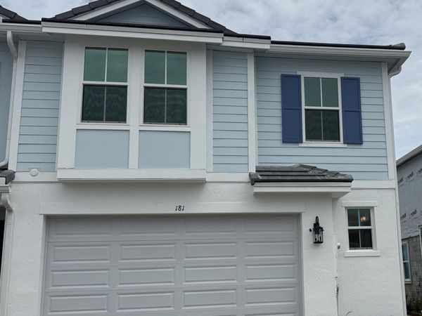 181 SE Birch Terrace, Stuart, FL 34997