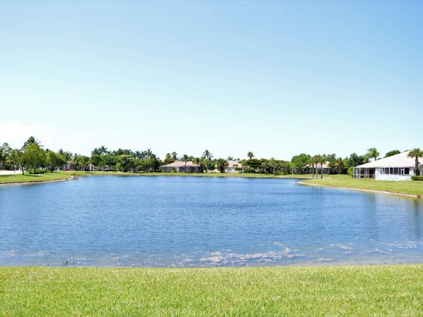 8419 Long Bay, West Palm Beach, FL 33411