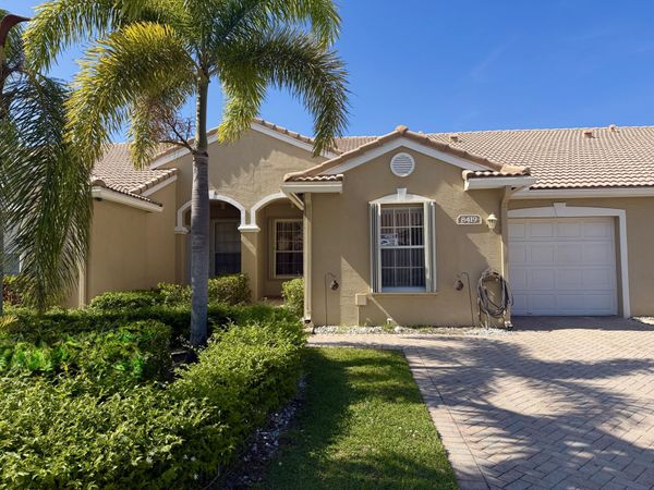 8419 Long Bay, West Palm Beach, FL 33411