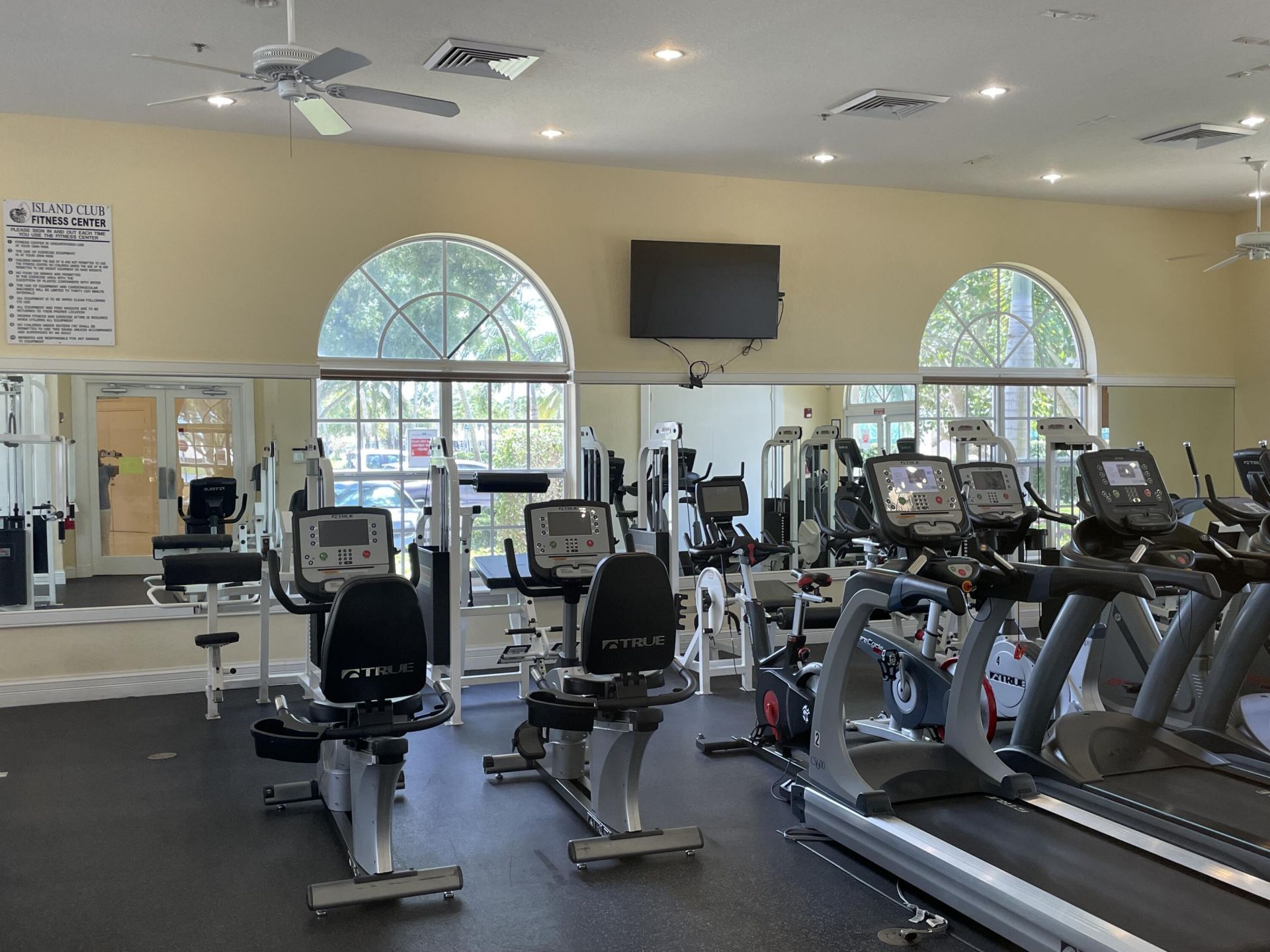 8419 Long Bay, West Palm Beach, FL 33411 Photo