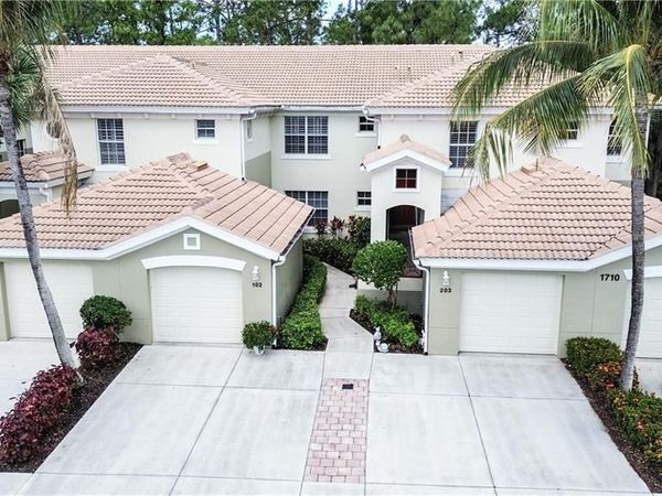1710 Tarpon Bay DR S, Unit 4, NAPLES, FL 34119