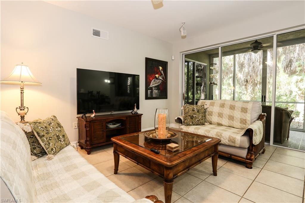 1710 Tarpon Bay Dr S, Unit 4, Naples, FL 34119 Photo