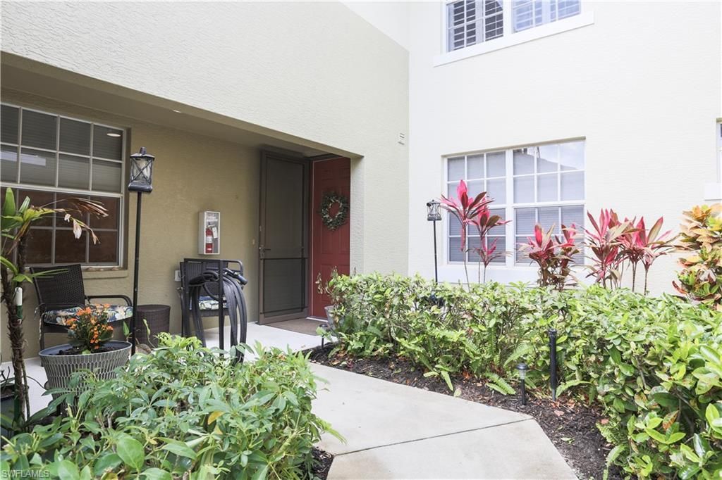 1710 Tarpon Bay Dr S, Unit 4, Naples, FL 34119 Photo