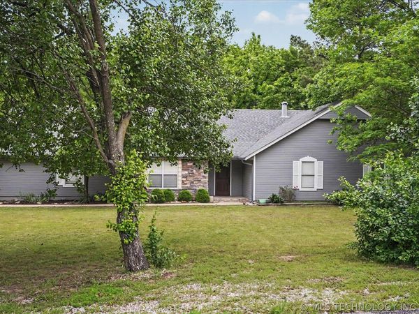 2314 Cornerstone Avenue , Claremore, OK 74017
