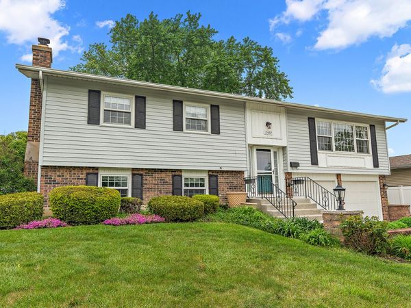 15422 Ridgeland Avenue , Oak Forest, IL 60452