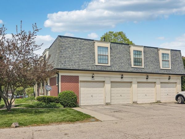 1308 Inverrary Lane , Unit 16D, Palatine, IL 60074