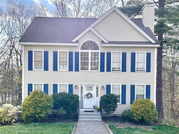 2 Cardinal Circle, Derry, NH 03038