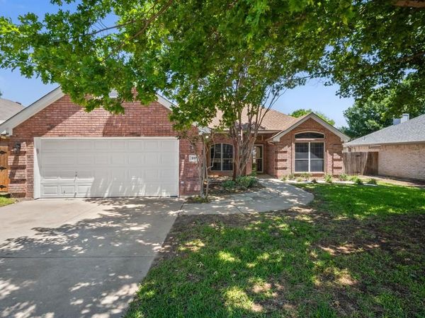 317 Cindy Lane, Saginaw, TX 76179
