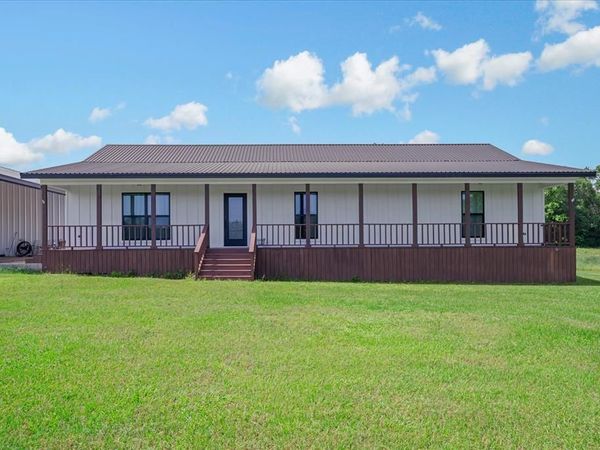 3189 US HWY 80 , Mineola, TX 75773