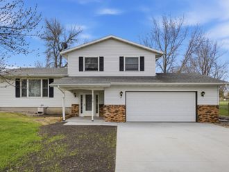 1013 63rd Avenue N Moorhead, MN 56560