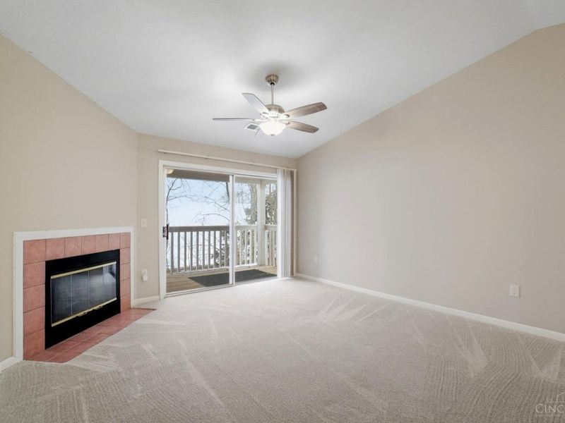 120 Carrington Lane, Unit 312, Loveland, OH 45140 Photo 4