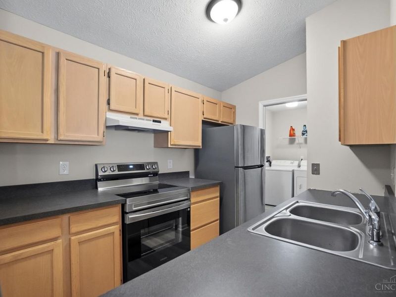 120 Carrington Lane, Unit 312, Loveland, OH 45140 Photo 8