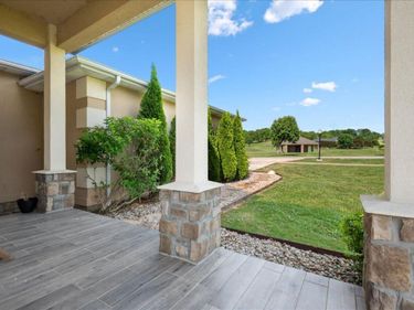 200 Crooked Creek Drive, London, KY 40744