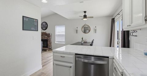 4202 Deaton Dr, Olivehurst, CA 95961 Photo