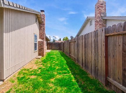 4202 Deaton Dr, Olivehurst, CA 95961 Photo
