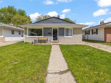 12030 Arcola Street, Livonia, MI 48150