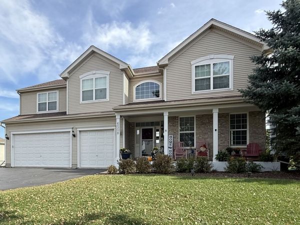 6508 Waterford Drive , McHenry, IL 60050
