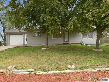 13810 S 84th Street , Papillion, NE 68046