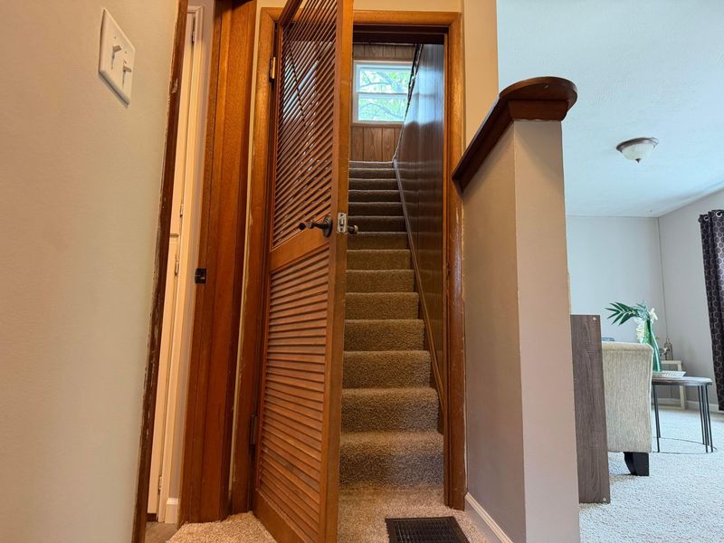 1993 Lehner Road , Columbus, OH 43224 Photo 10