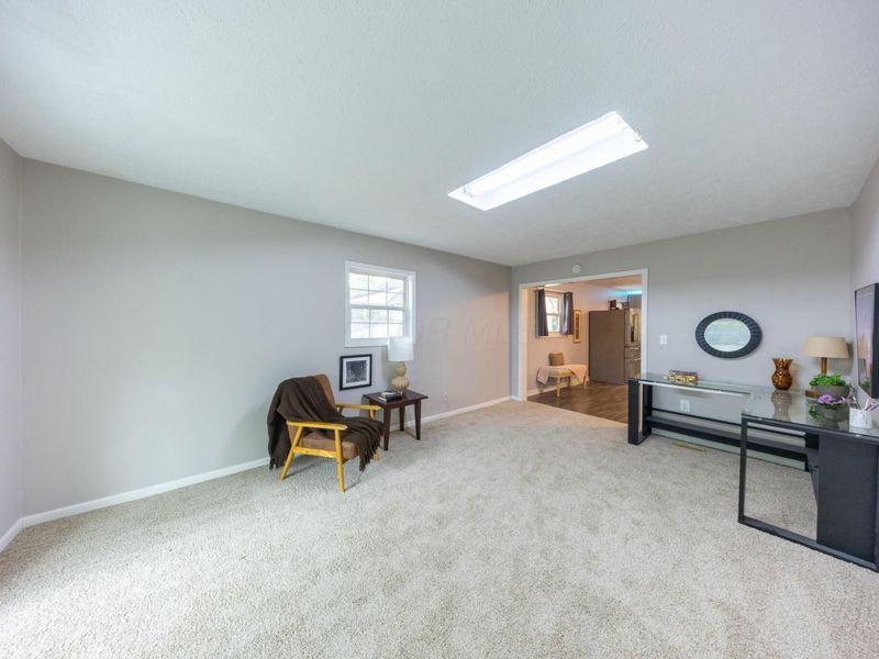 1993 Lehner Road , Columbus, OH 43224 Photo 8