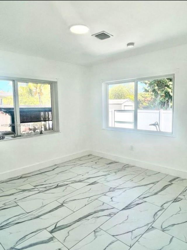 15925 NE 18th Ave , North Miami Beach, FL 33162 Photo