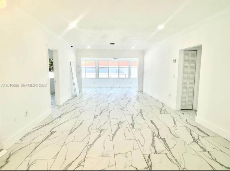15925 NE 18th Ave , North Miami Beach, FL 33162 Photo