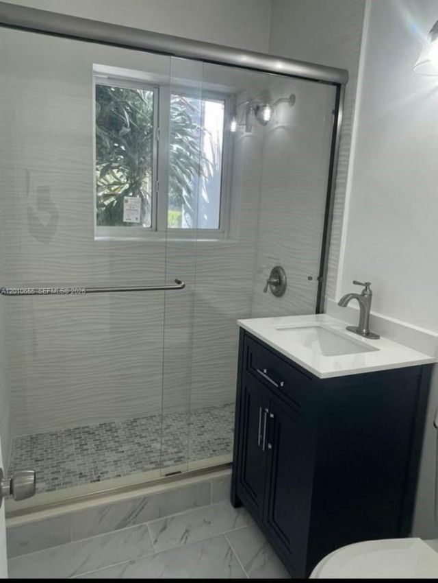 15925 NE 18th Ave , North Miami Beach, FL 33162 Photo