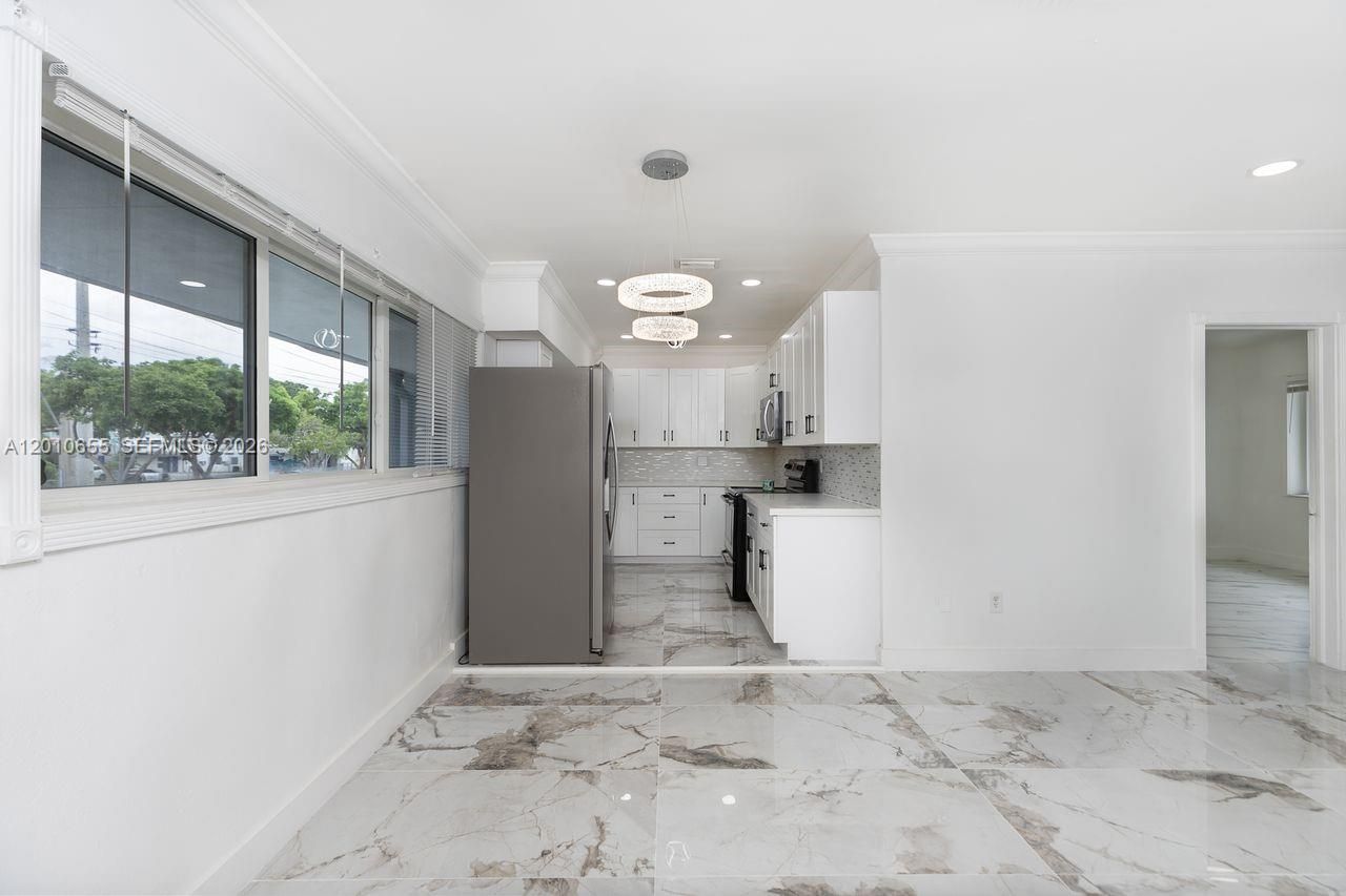 15925 NE 18th Ave, North Miami Beach, FL 33162 Photo