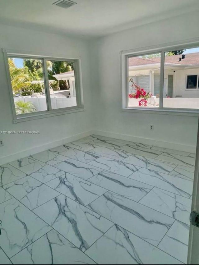 15925 NE 18th Ave , North Miami Beach, FL 33162 Photo