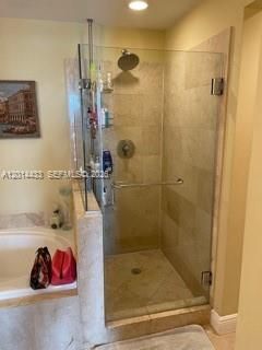 3330 NE 190th St, Unit 1816, Aventura, FL 33180 Photo