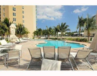 3330 NE 190th St, Unit 1816, Aventura, FL 33180 Photo
