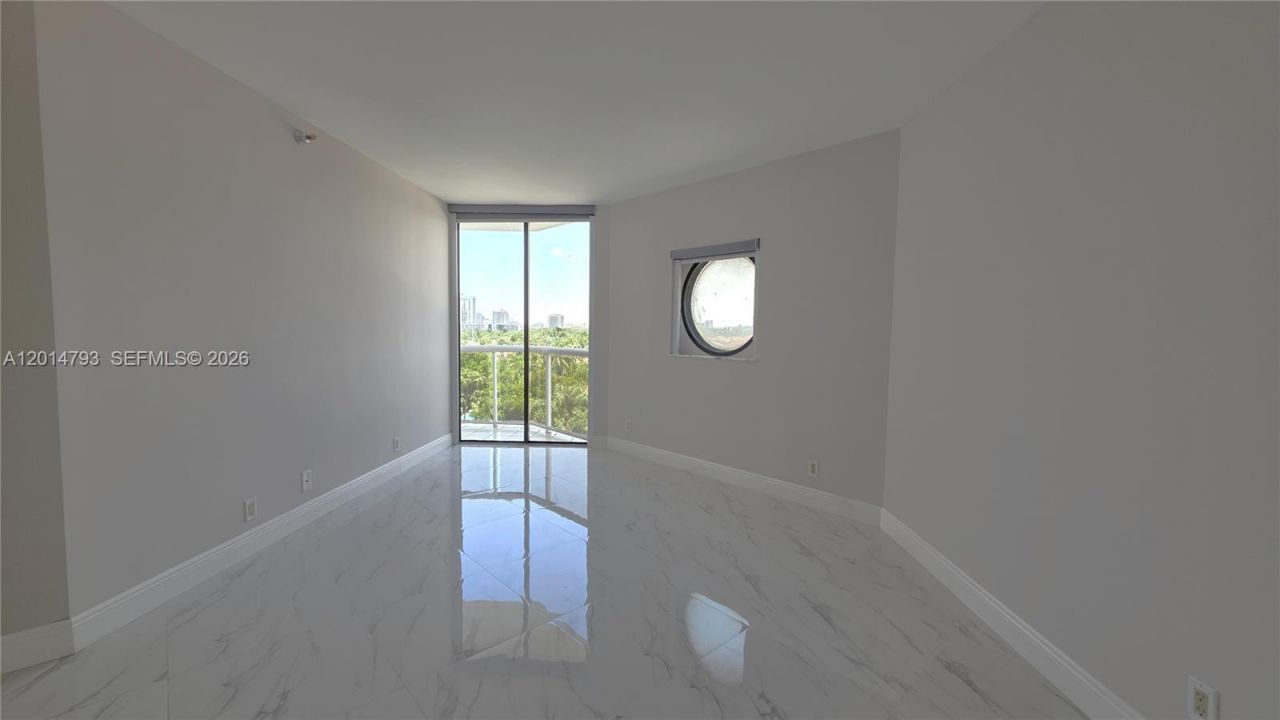 3610 Yacht Club Dr, Unit 615, Aventura, FL 33180 Photo