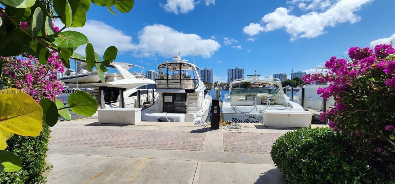 3610 Yacht Club Dr, Unit 615, Aventura, FL 33180 Photo