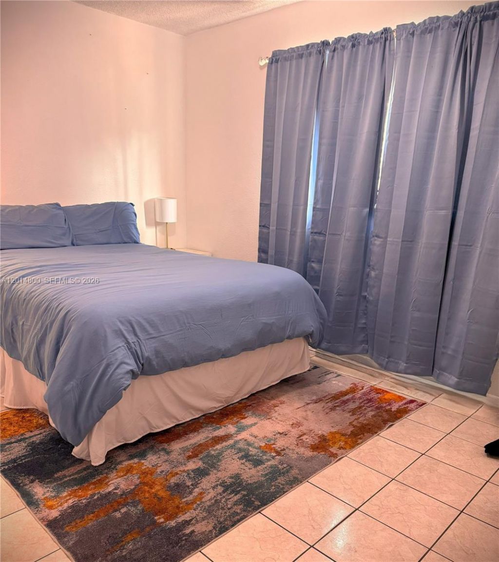 1630 NE 157th, North Miami Beach, FL 33162 Photo