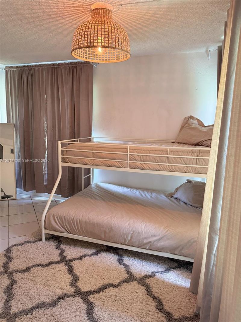 1630 NE 157th, North Miami Beach, FL 33162 Photo