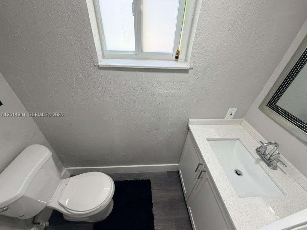 1500 NE 151st St, Unit 104, Miami, FL 33162 Photo