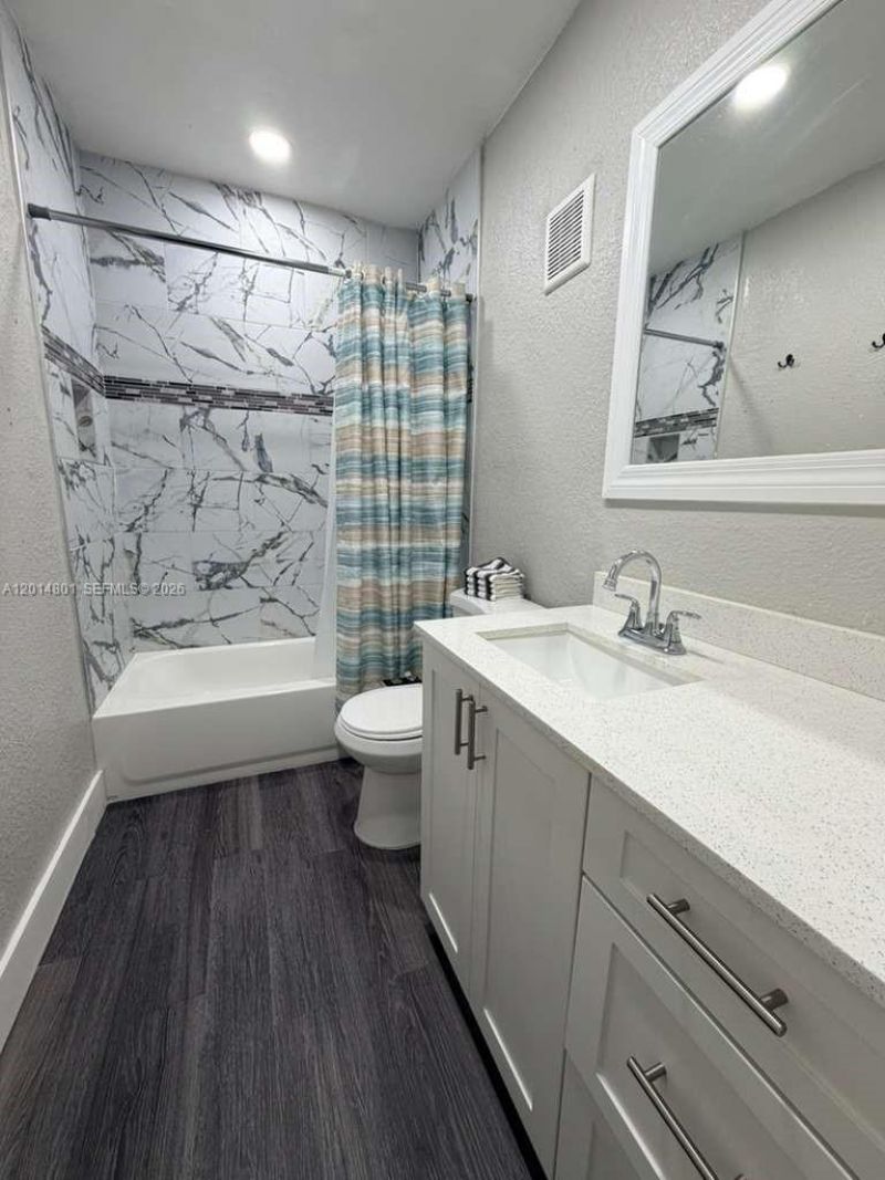 1500 NE 151st St, Unit 104, Miami, FL 33162 Photo