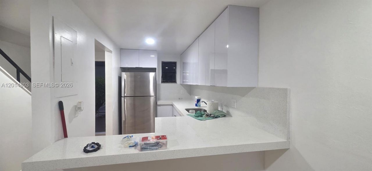 1901 NW S River Dr , Unit 56-F, Miami, FL 33125 Photo