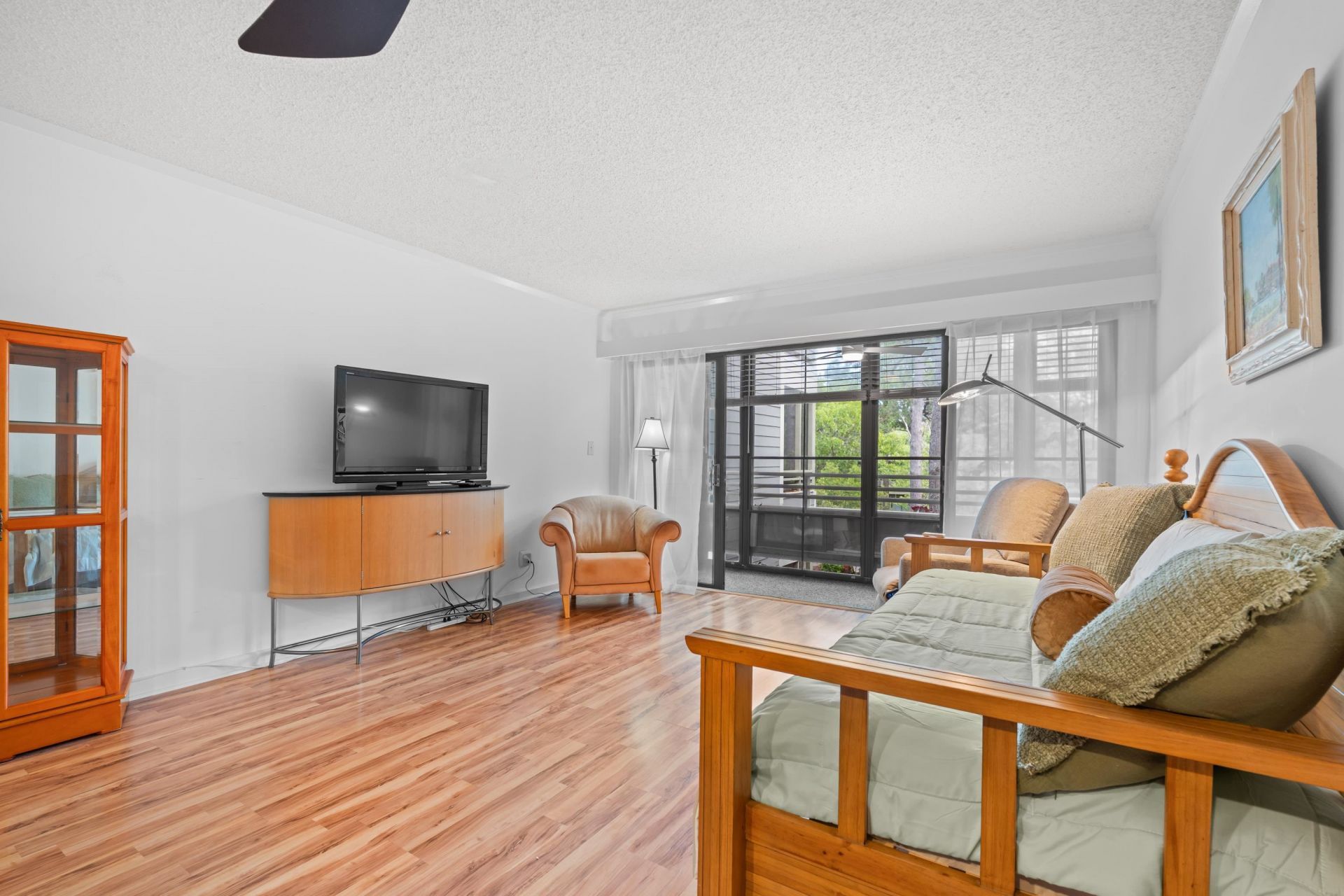 415 Ocean Creek Dr. Photo 4