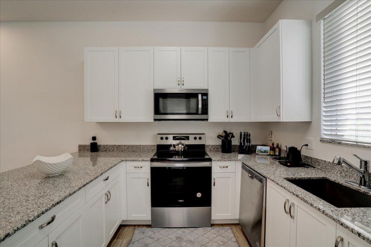 1451 Pioneer Way, Royal Palm Beach, FL 33411 Photo