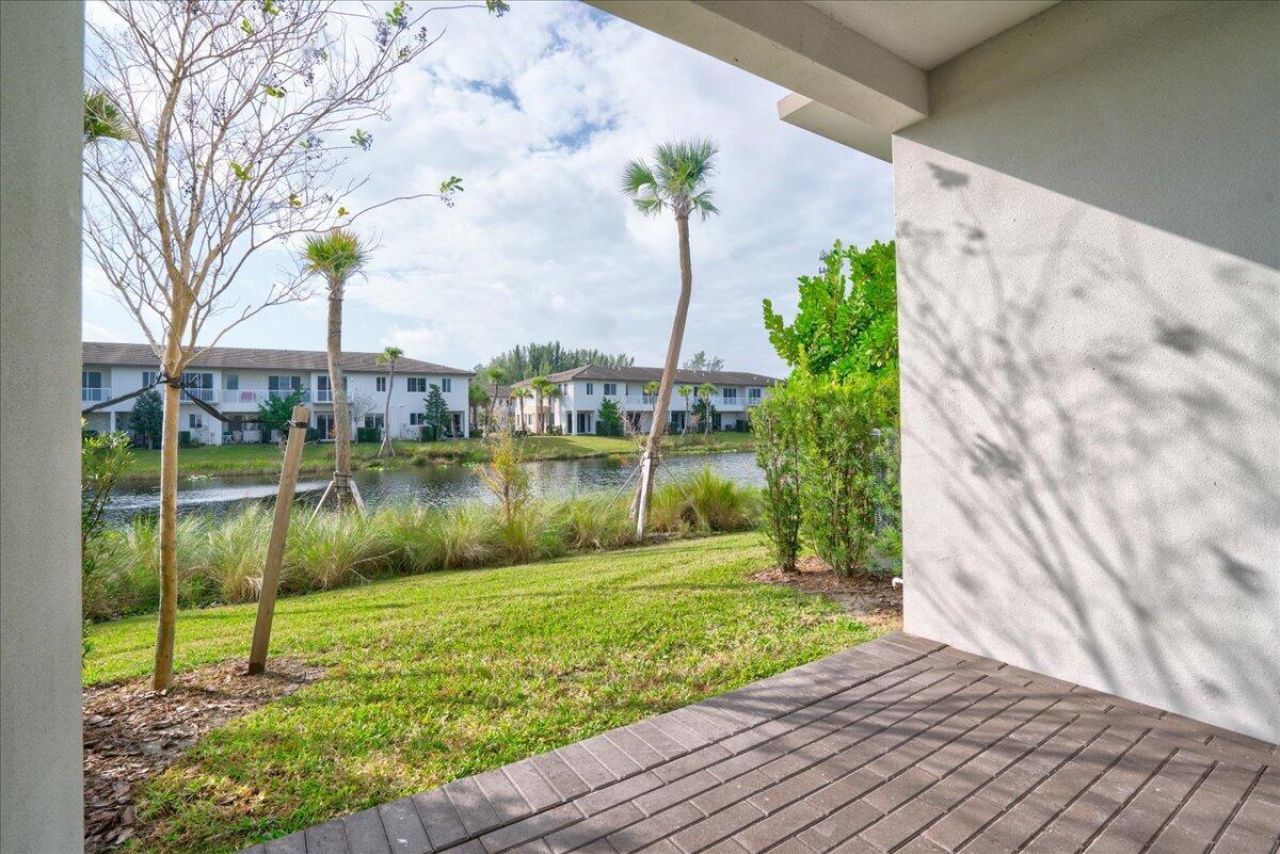1451 Pioneer Way, Royal Palm Beach, FL 33411 Photo
