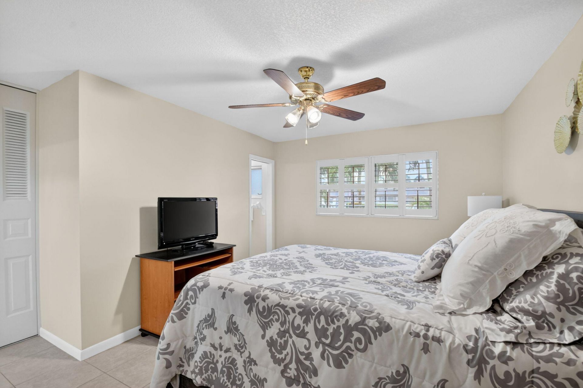 2787 Dudley Dr W, Unit Apt D, West Palm Beach, FL 33415 Photo